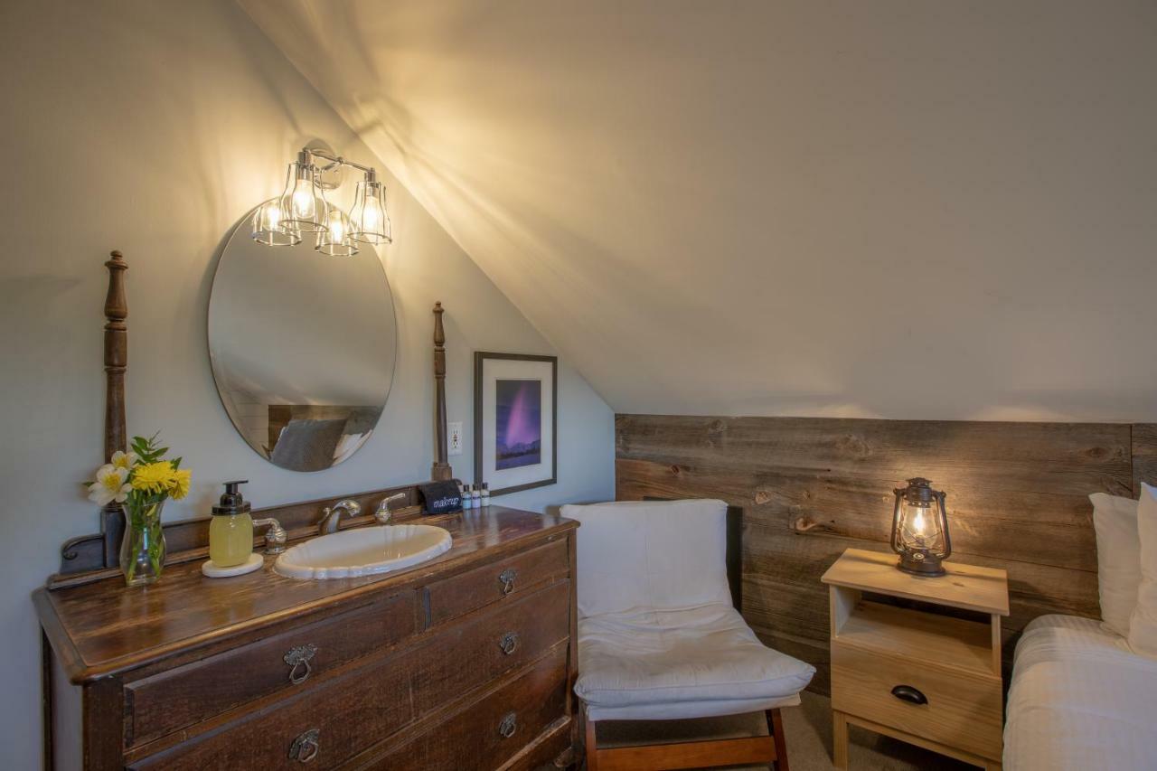 Purple Mountain Bed & Breakfast & Spa Crested Butte Exterior photo